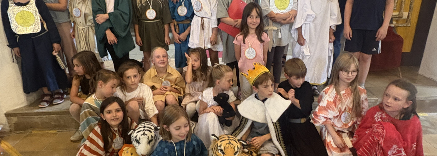 Bartholomäuse Gruppenfoto nach dem Musical Daniel in der Löwengrube