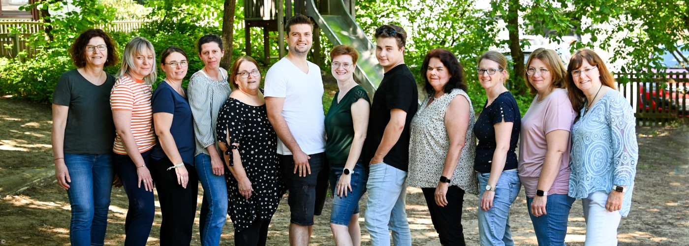 Team der KiTa Arche Noah im Garten