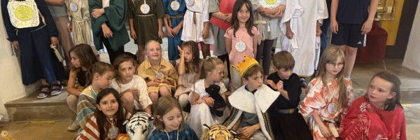 Bartholomäuse Gruppenfoto nach dem Musical Daniel in der Löwengrube